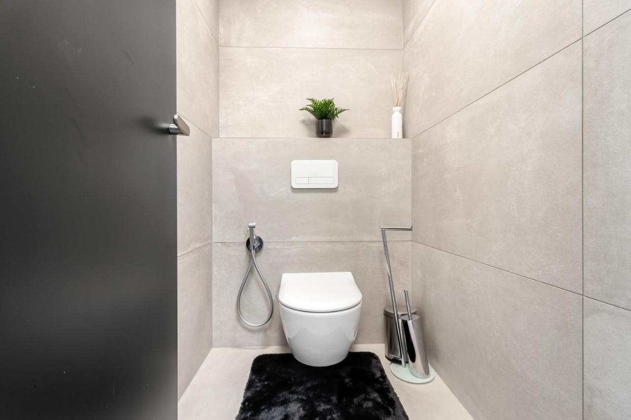 דירות Luxury Penthouse פראג מראה חיצוני תמונה