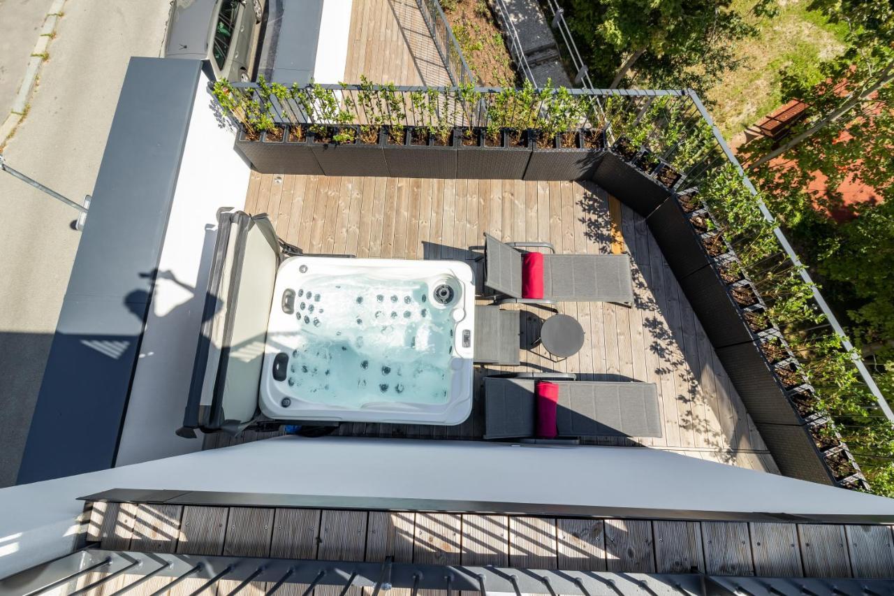 דירות Luxury Penthouse פראג מראה חיצוני תמונה